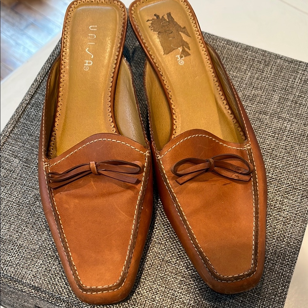 Unisa Brown Leather Women's Miles